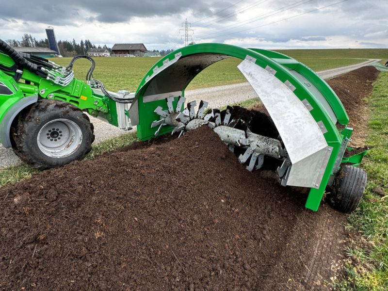 Compost turner TG 233 gallery image 3