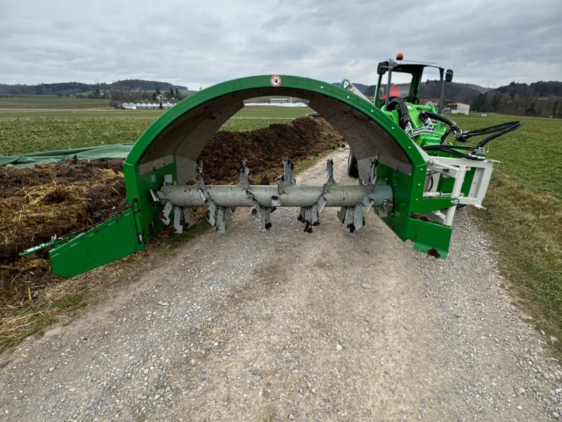 Compost turner TG 233 gallery image 2